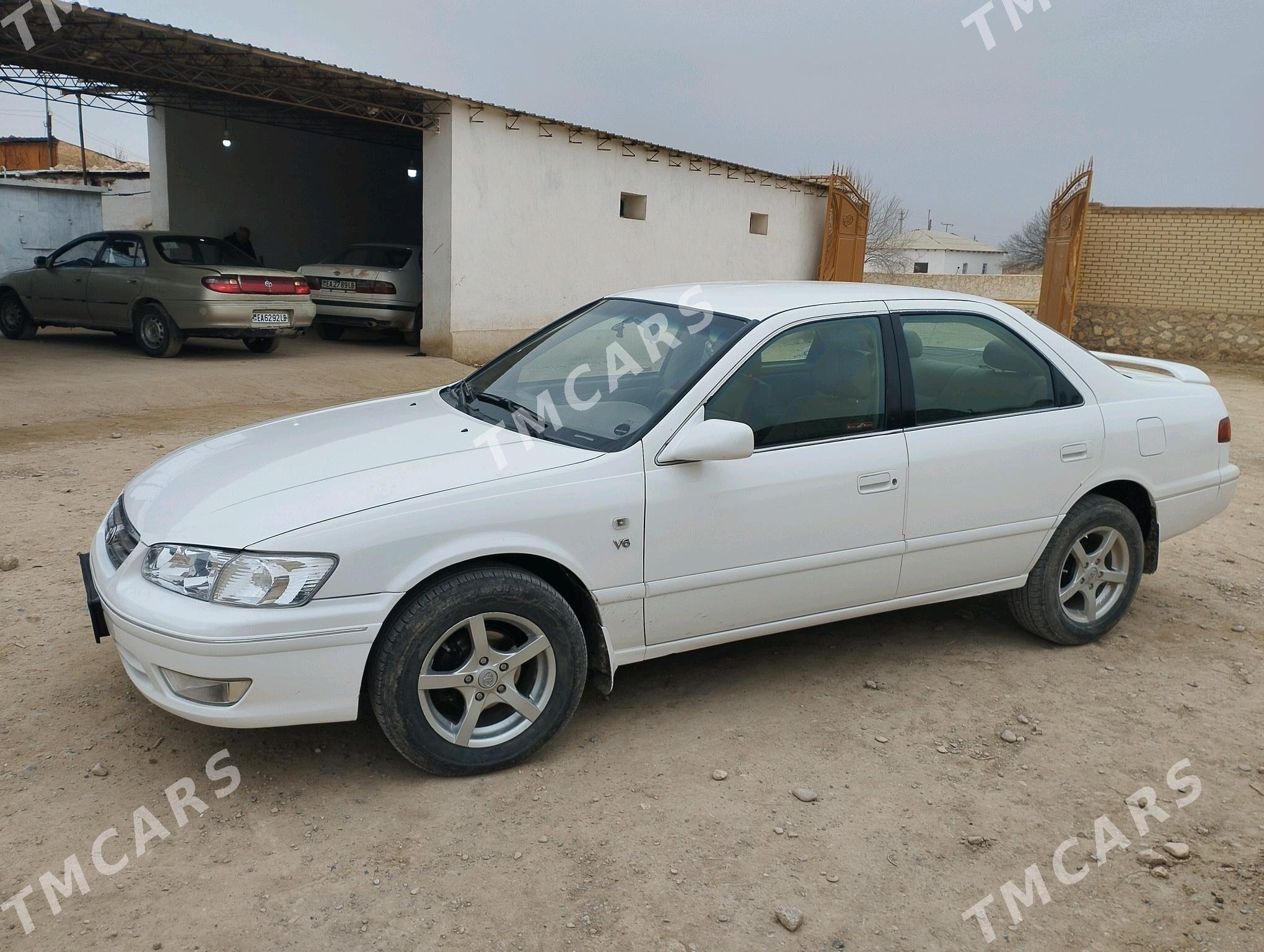 Toyota Camry 2000 - 115 000 TMT - Ходжамбаз - img 3