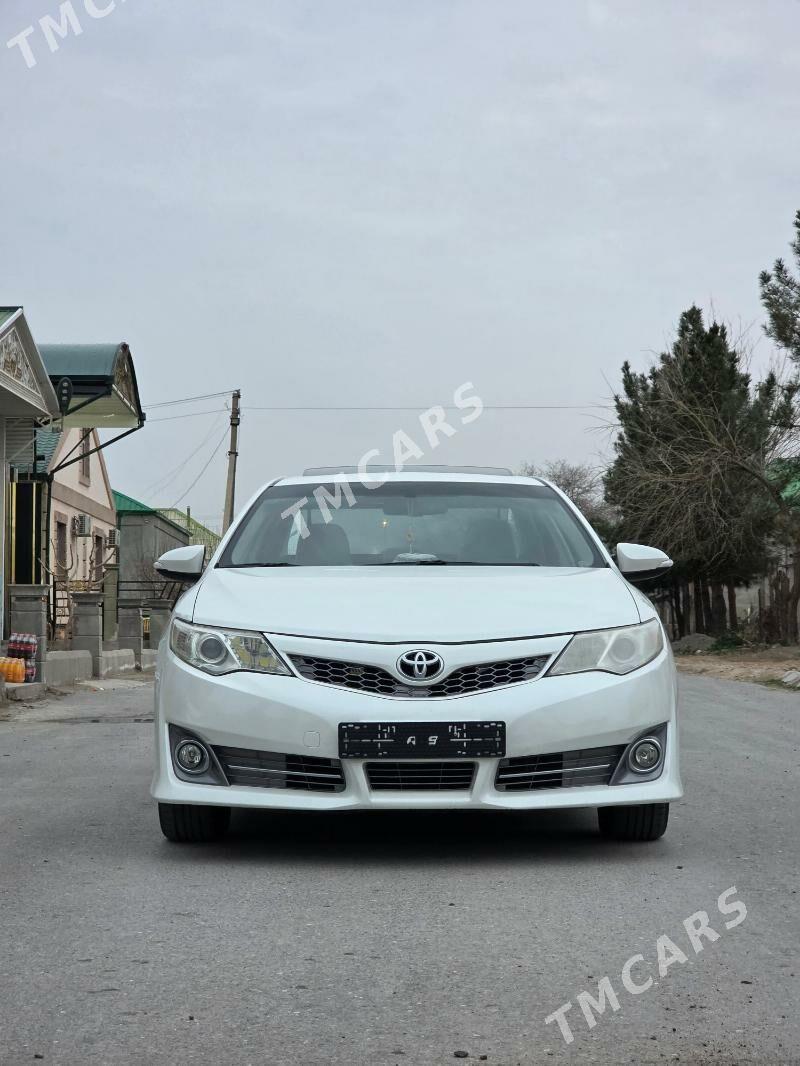 Toyota Camry 2012 - 250 000 TMT - Bedew - img 6