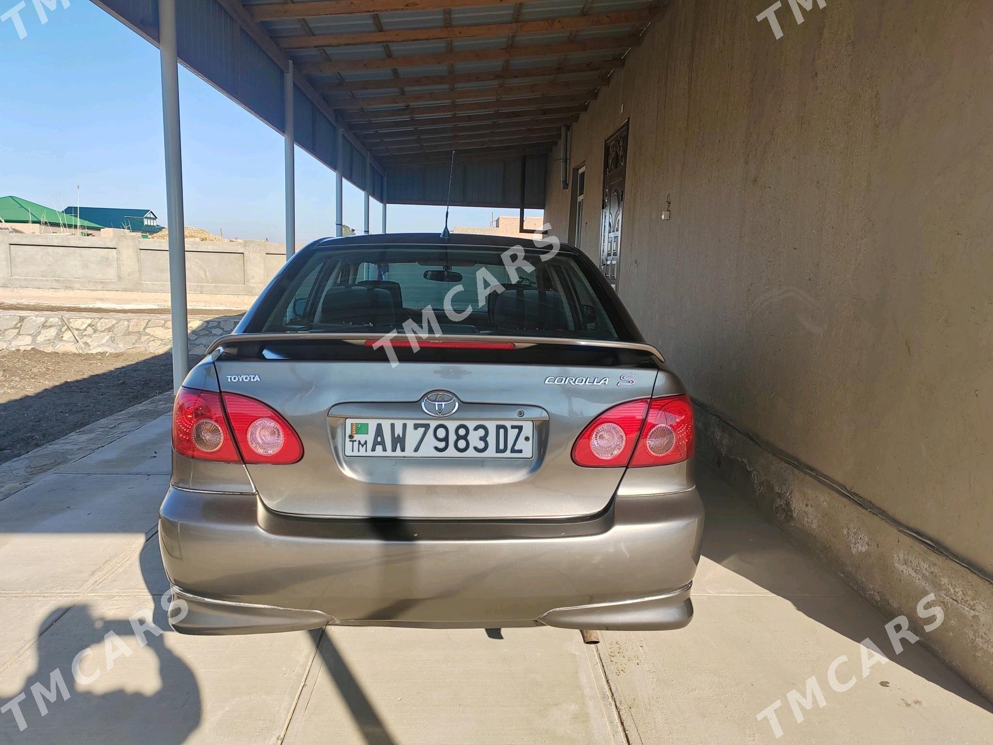 Toyota Corolla 2003 - 110 000 TMT - етр. Туркменбаши - img 3