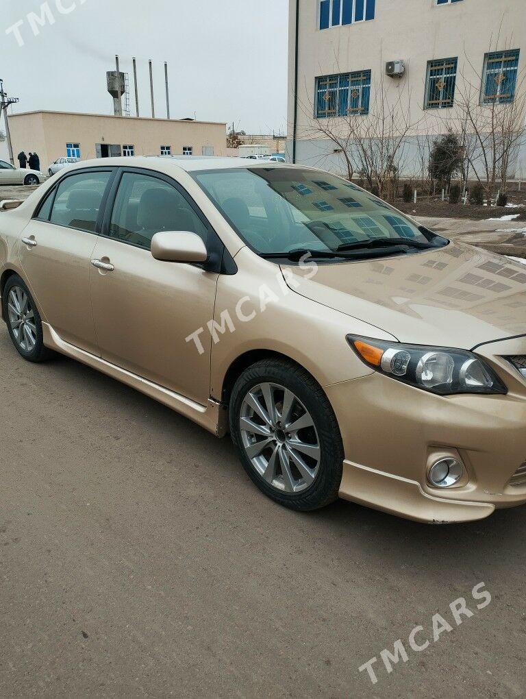 Toyota Corolla 2011 - 150 000 TMT - Дашогуз - img 5