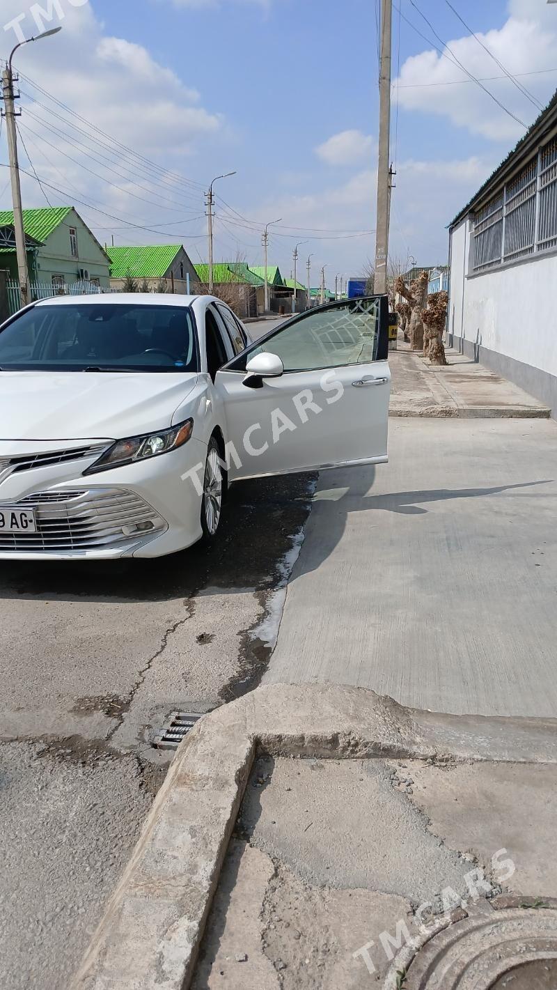 Toyota Camry 2018 - 275 000 TMT - Aşgabat - img 6