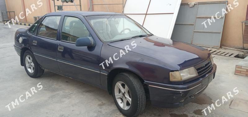 Opel Vectra 1992 - 19 000 TMT - Мары - img 4