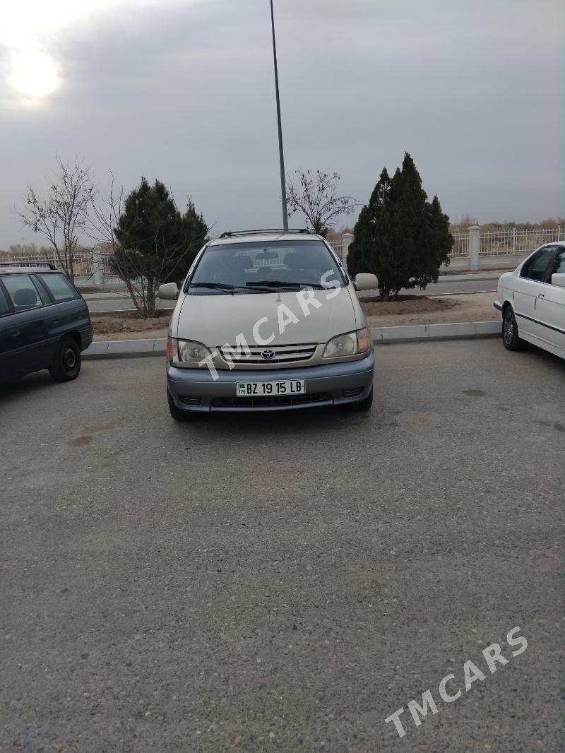 Toyota Sienna 2001 - 150 000 TMT - Чарджоу - img 4