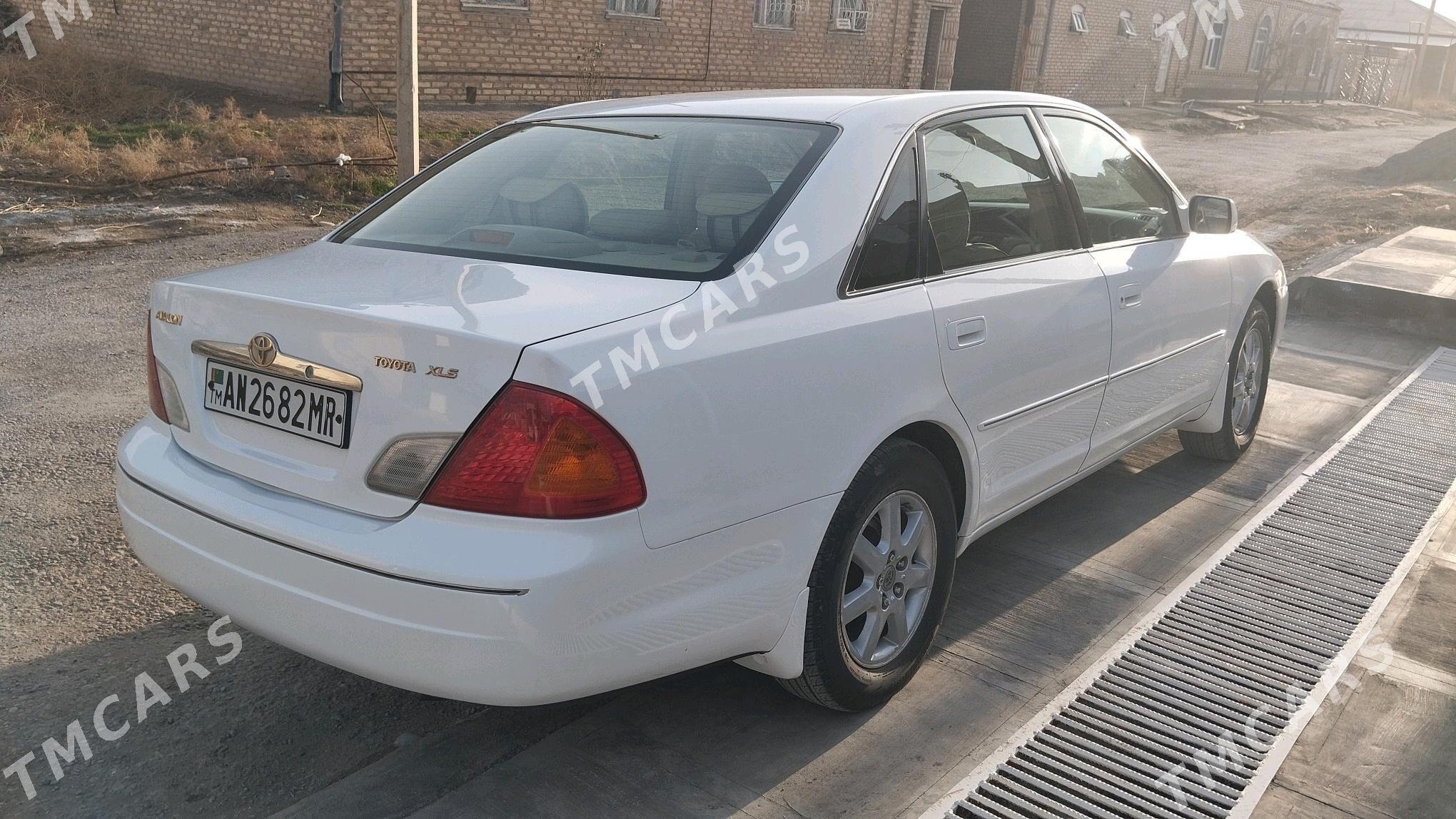 Toyota Avalon 2000 - 150 000 TMT - Мары - img 2