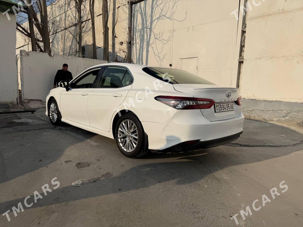 Toyota Camry 2019 - 250 000 TMT - Aşgabat - img 4