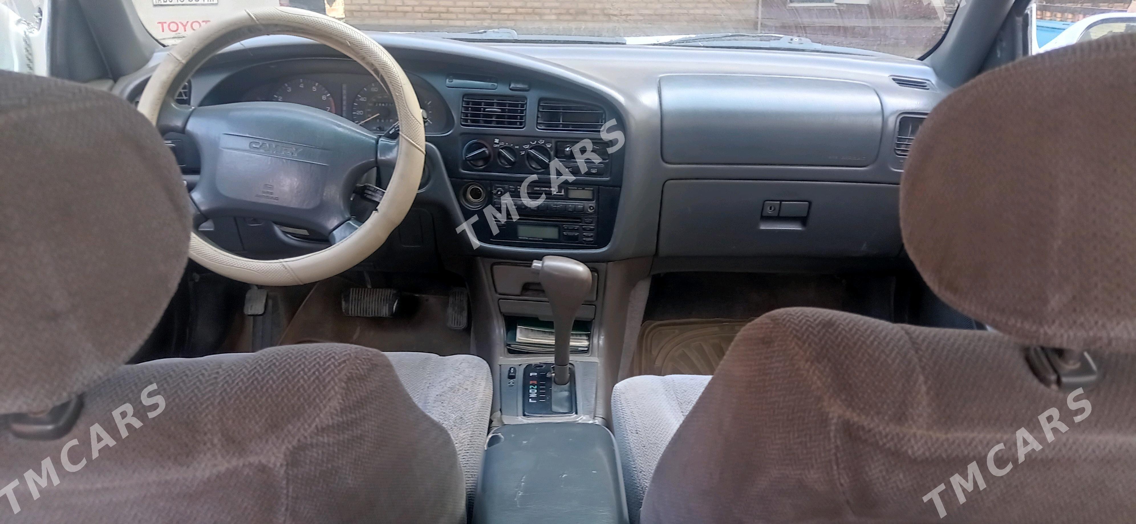 Toyota Camry 1996 - 85 000 TMT - Мары - img 8