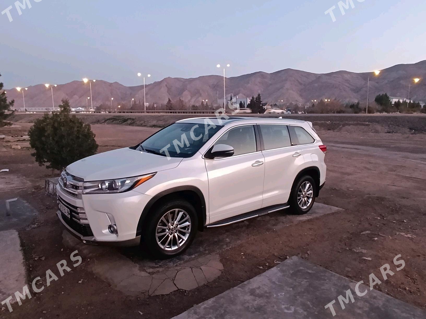 Toyota Highlander 2019 - 470 000 TMT - Türkmenbaşy - img 7