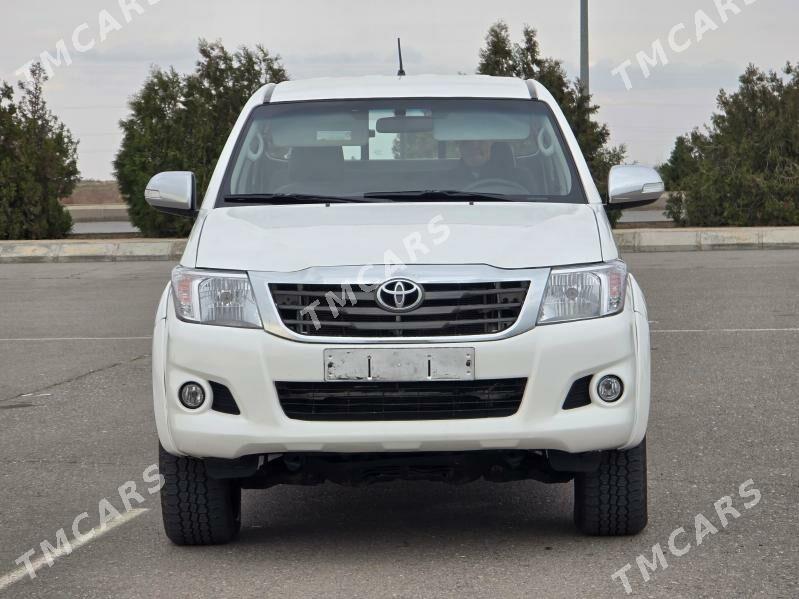 Toyota Hilux 2013 - 298 000 TMT - "Алтын Асыр" Гундогар базары ( Толкучка) - img 8