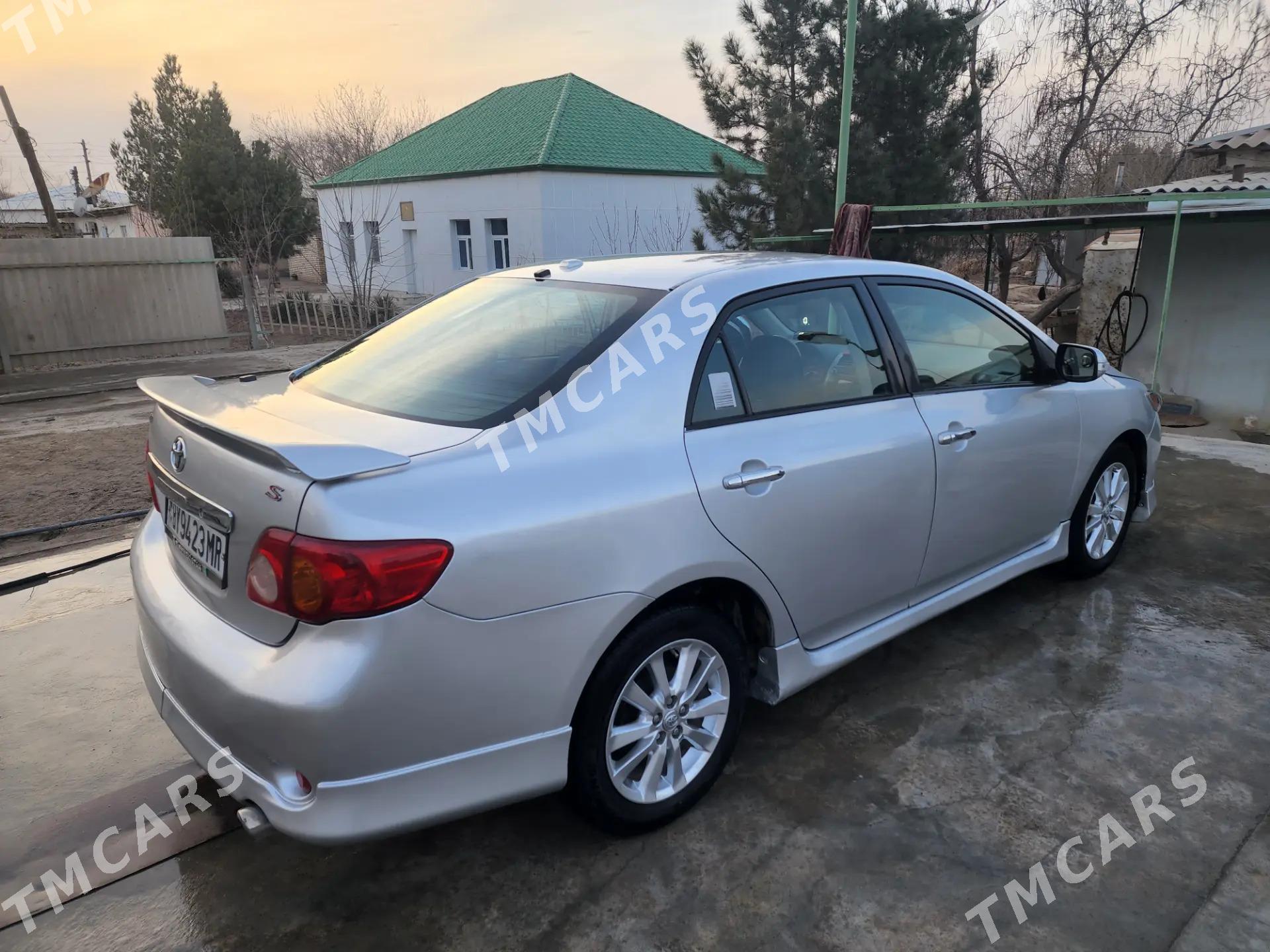 Toyota Corolla 2010 - 128 000 TMT - Мары - img 3