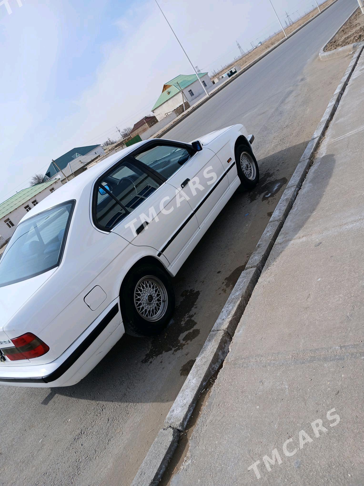 BMW 525 1991 - 48 000 TMT - Jebel - img 4