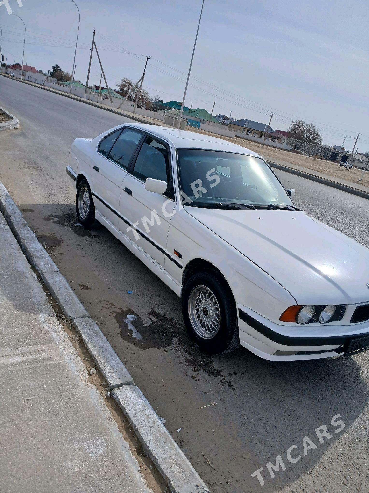 BMW 525 1991 - 48 000 TMT - Jebel - img 6