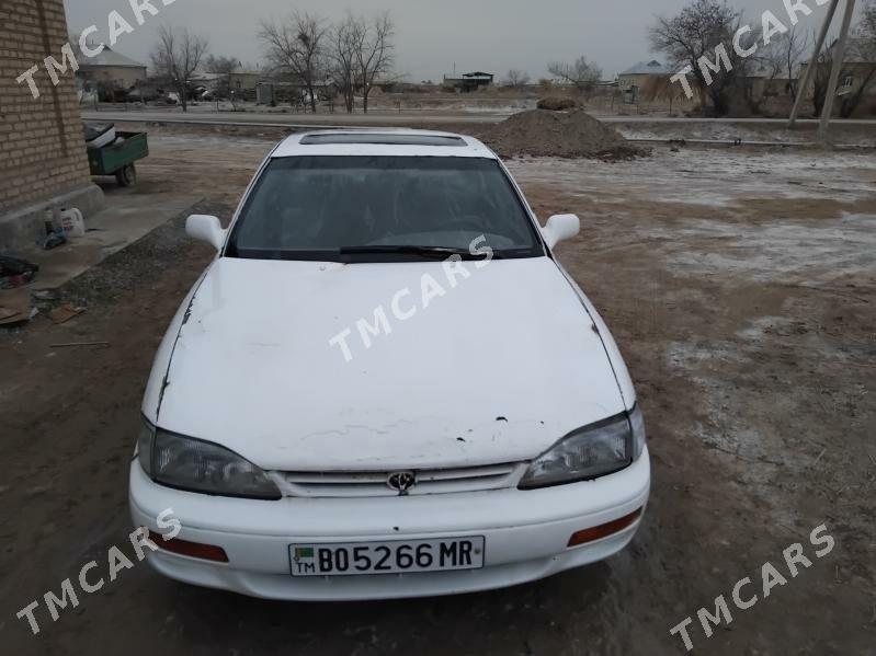 Toyota Camry 1993 - 42 000 TMT - Мары - img 3