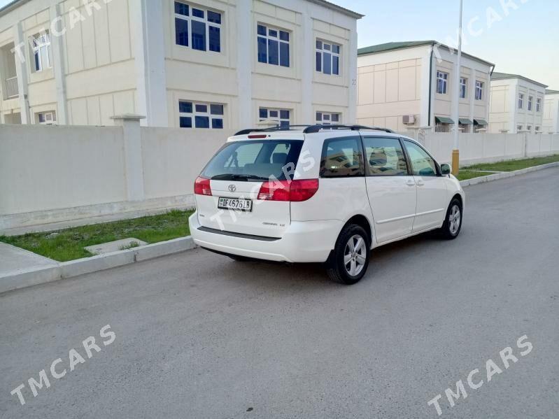 Toyota Sienna 2003 - 200 000 TMT - Туркменабат - img 2