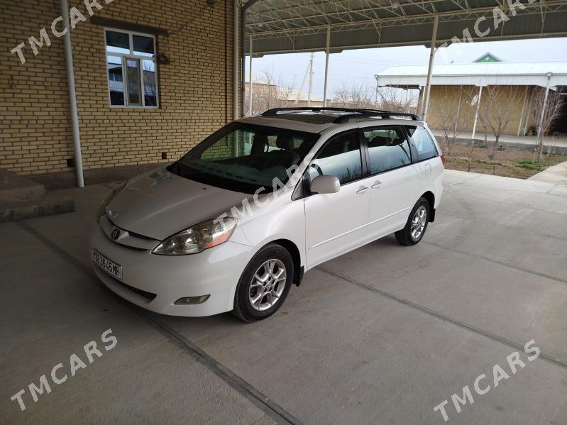 Toyota Sienna 2004 - 180 000 TMT - Wekilbazar - img 3