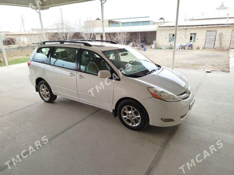 Toyota Sienna 2004 - 180 000 TMT - Wekilbazar - img 4