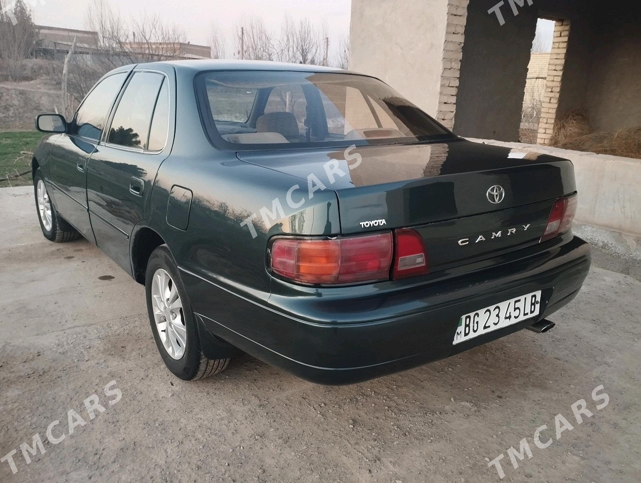 Toyota Camry 1993 - 75 000 TMT - Гарабекевюл - img 3