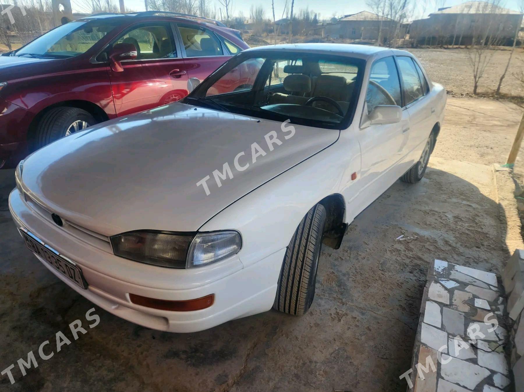 Toyota Camry 1993 - 63 000 TMT - Gubadag - img 2