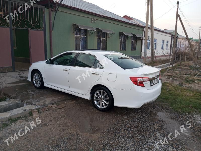 Toyota Camry 2013 - 235 000 TMT - Ёлётен - img 6