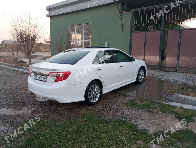 Toyota Camry 2013 - 235 000 TMT - Ёлётен - img 7