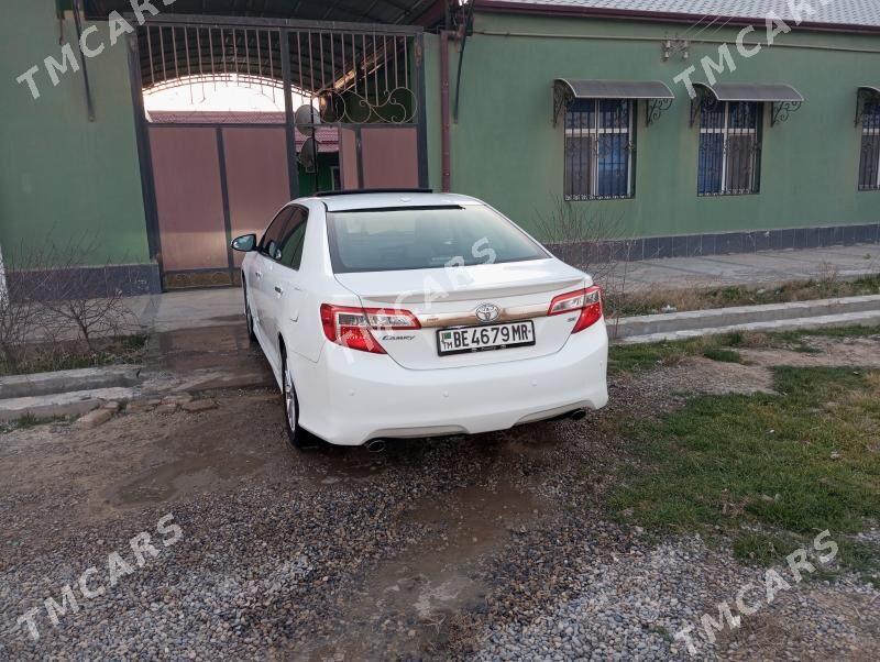 Toyota Camry 2013 - 235 000 TMT - Ёлётен - img 9