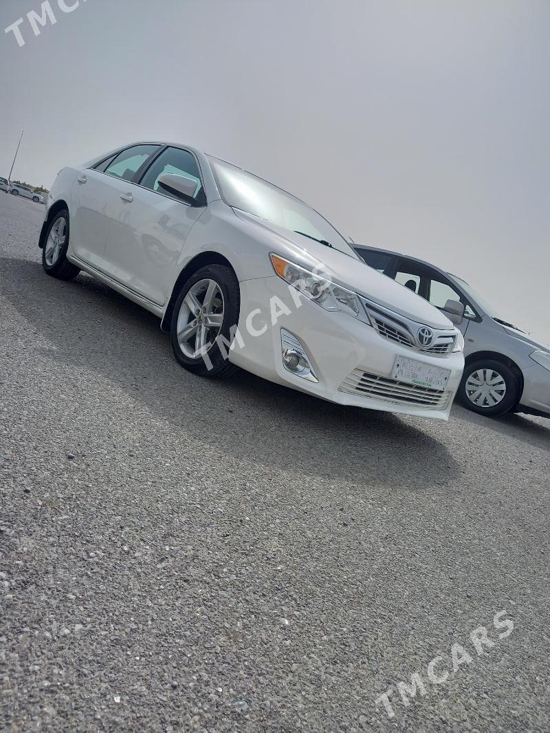 Toyota Camry 2012 - 170 000 TMT - Kaka - img 2