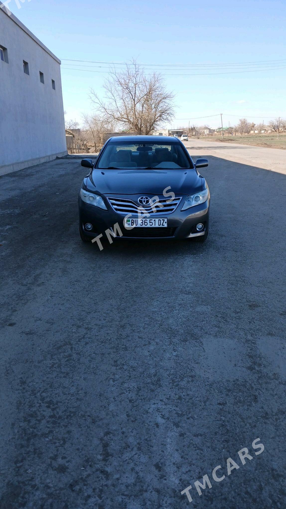 Toyota Camry 2010 - 170 000 TMT - Daşoguz - img 3