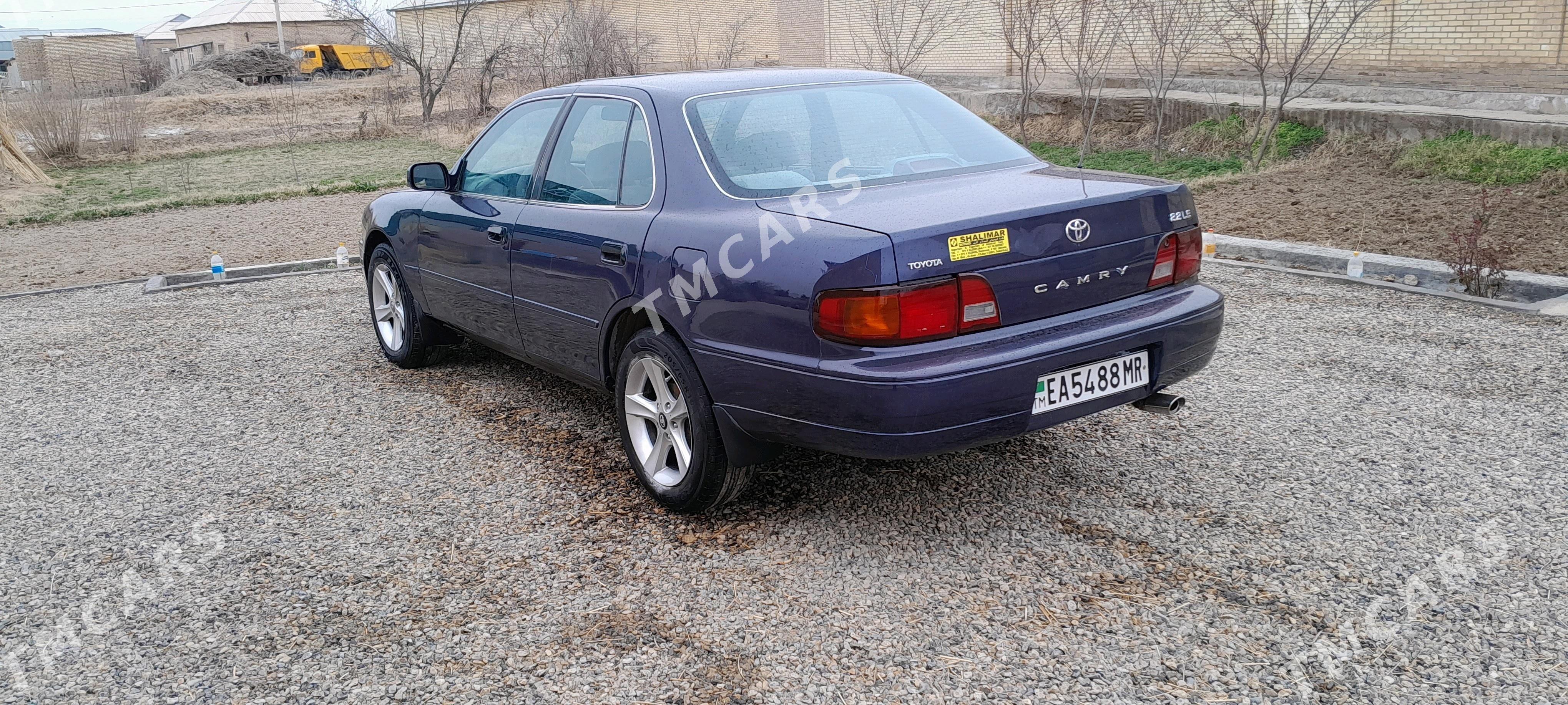 Toyota Camry 1995 - 78 000 TMT - Мары - img 4