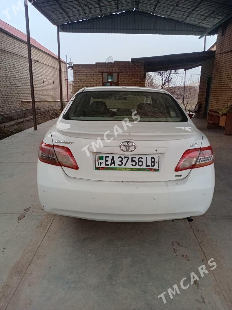 Toyota Camry 2010 - 130 000 TMT - Ходжамбаз - img 4