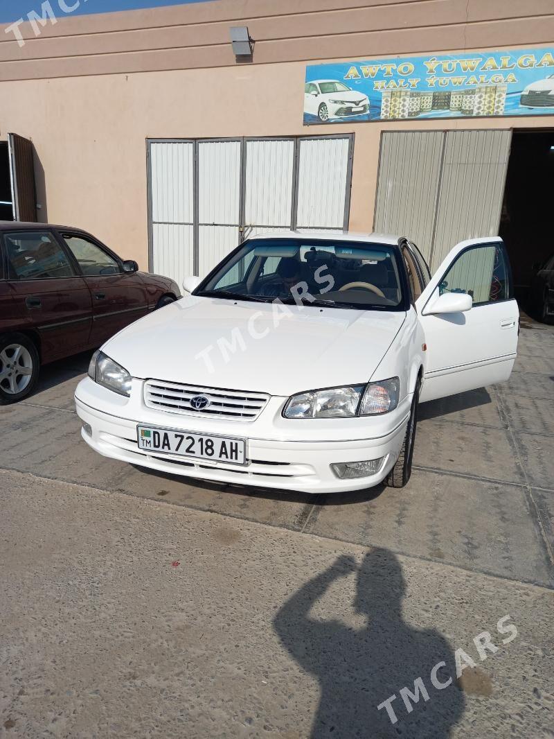 Toyota Camry 1998 - 120 000 TMT - Ашхабад - img 8