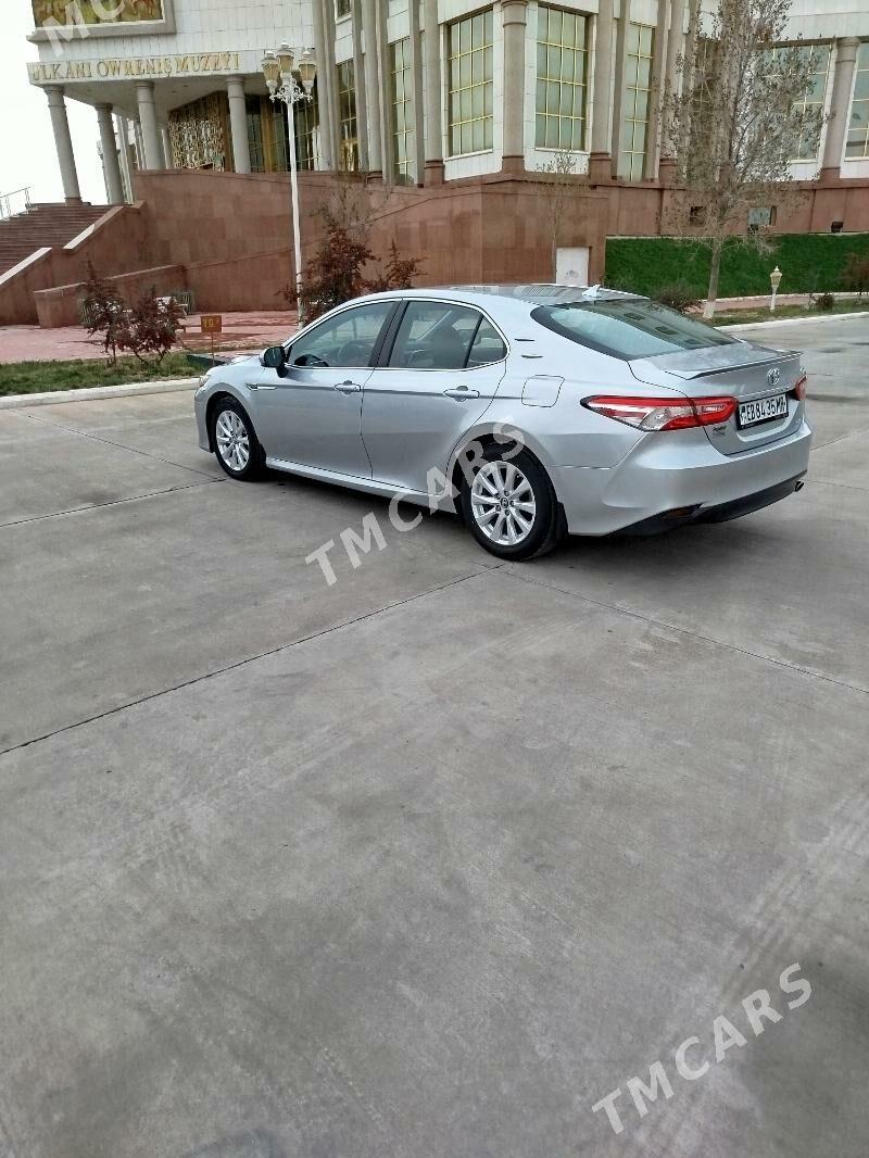 Toyota Camry 2018 - 270 000 TMT - Mary - img 4