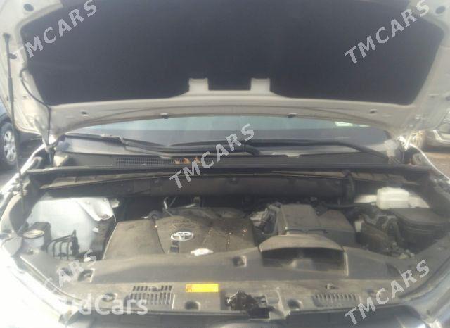 Toyota Highlander 2019 - 555 000 TMT - Aşgabat - img 9