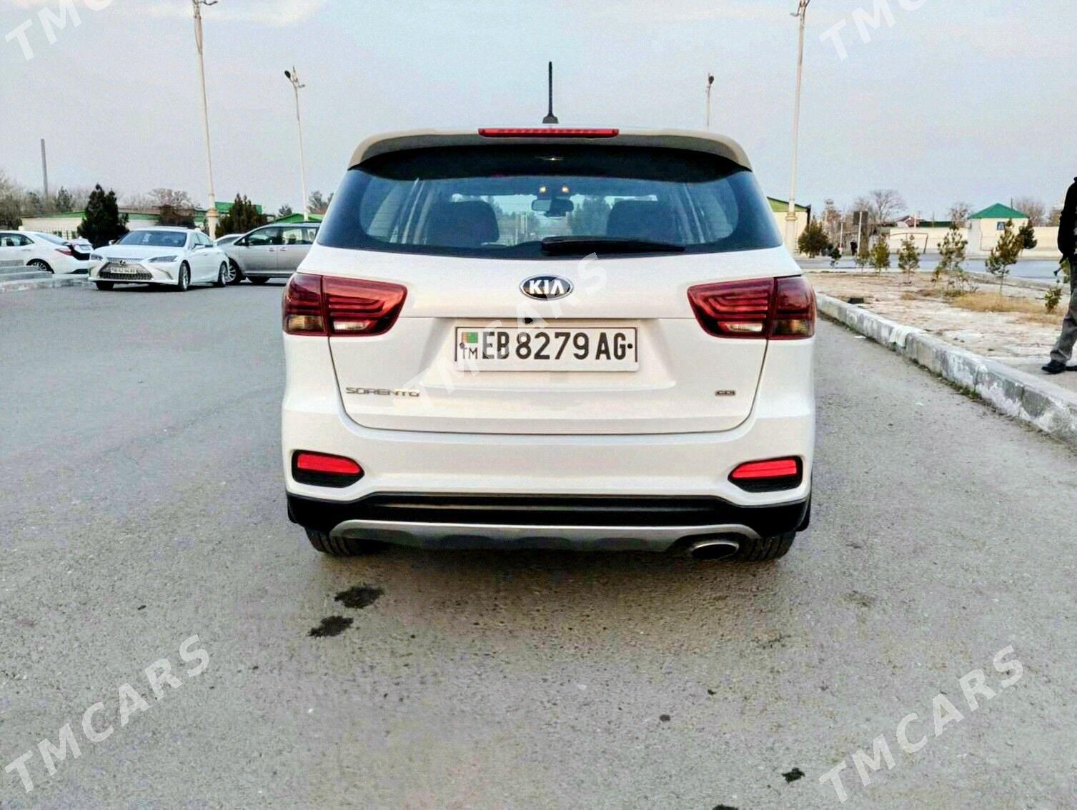 Kia Sorento 2019 - 280 000 TMT - Aşgabat - img 9