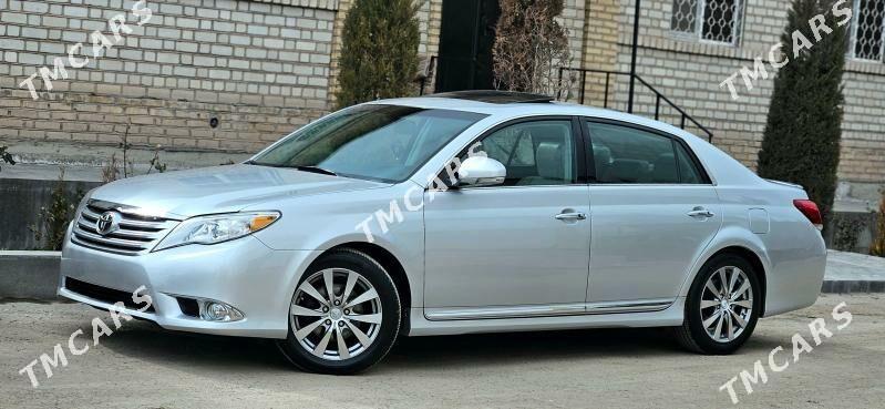 Toyota Avalon 2011 - 325 000 TMT - Дашогуз - img 4