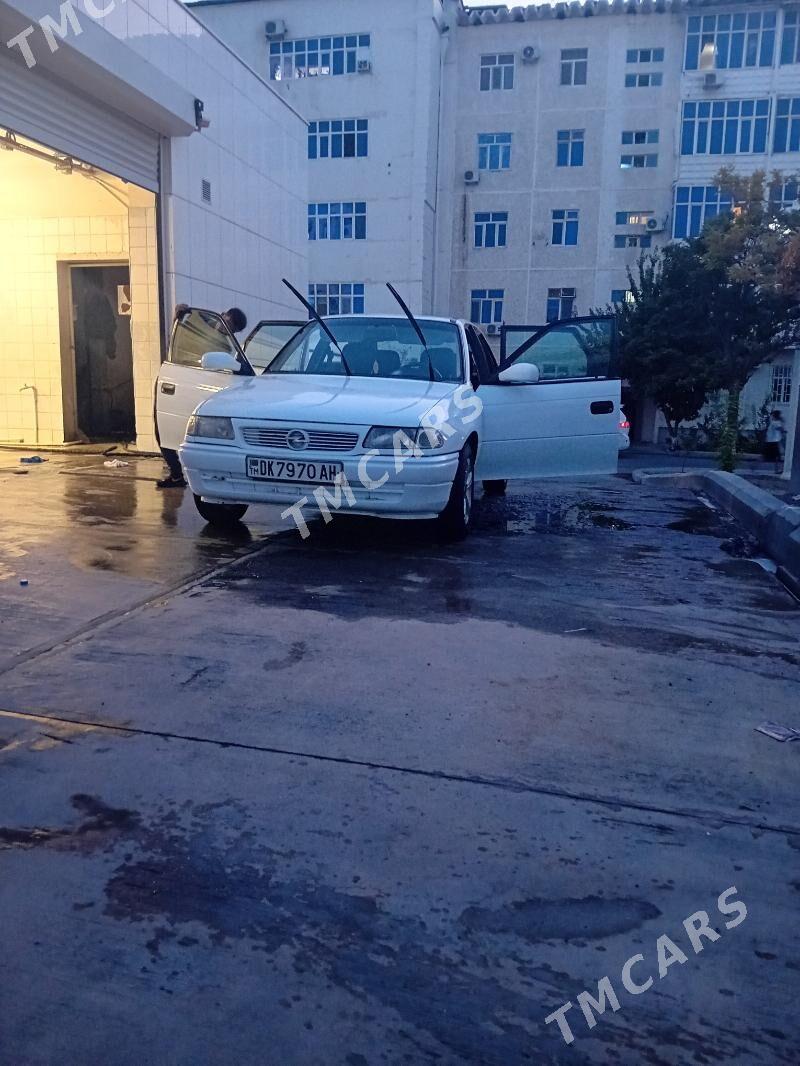 Opel Astra 1996 - 35 000 TMT - Aşgabat - img 2