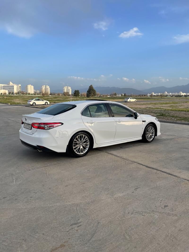 Toyota Camry 2018 - 330 000 TMT - Ашхабад - img 7