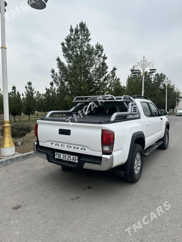 Toyota Tacoma 2018 - 342 000 TMT - Aşgabat - img 7