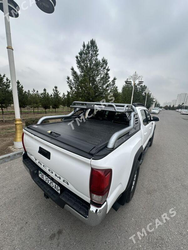 Toyota Tacoma 2018 - 342 000 TMT - Aşgabat - img 9