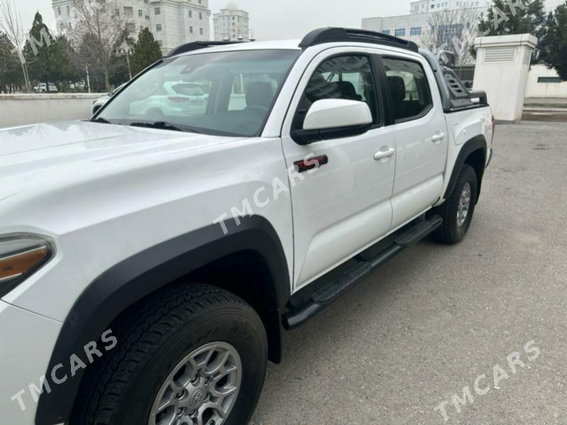 Toyota Tacoma 2018 - 342 000 TMT - Aşgabat - img 6