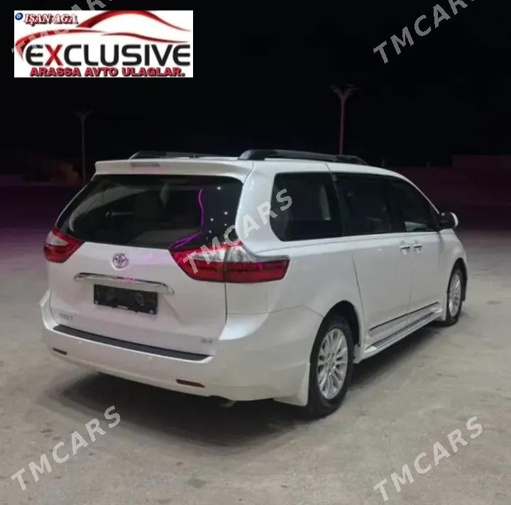 Toyota Sienna 2016 - 345 000 TMT - Балканабат - img 3