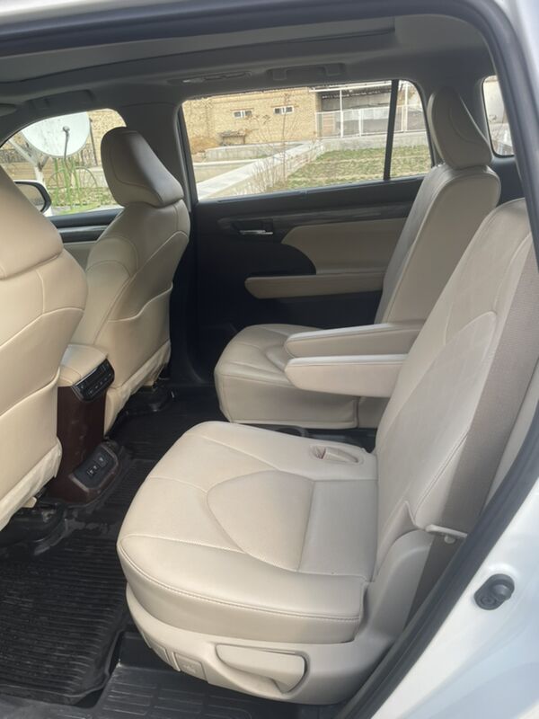 Toyota Highlander 2022 - 690 000 TMT - Мары - img 6