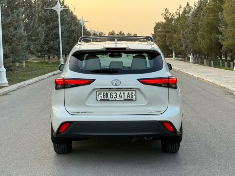 Toyota Highlander 2021 - 585 000 TMT - Aşgabat - img 6