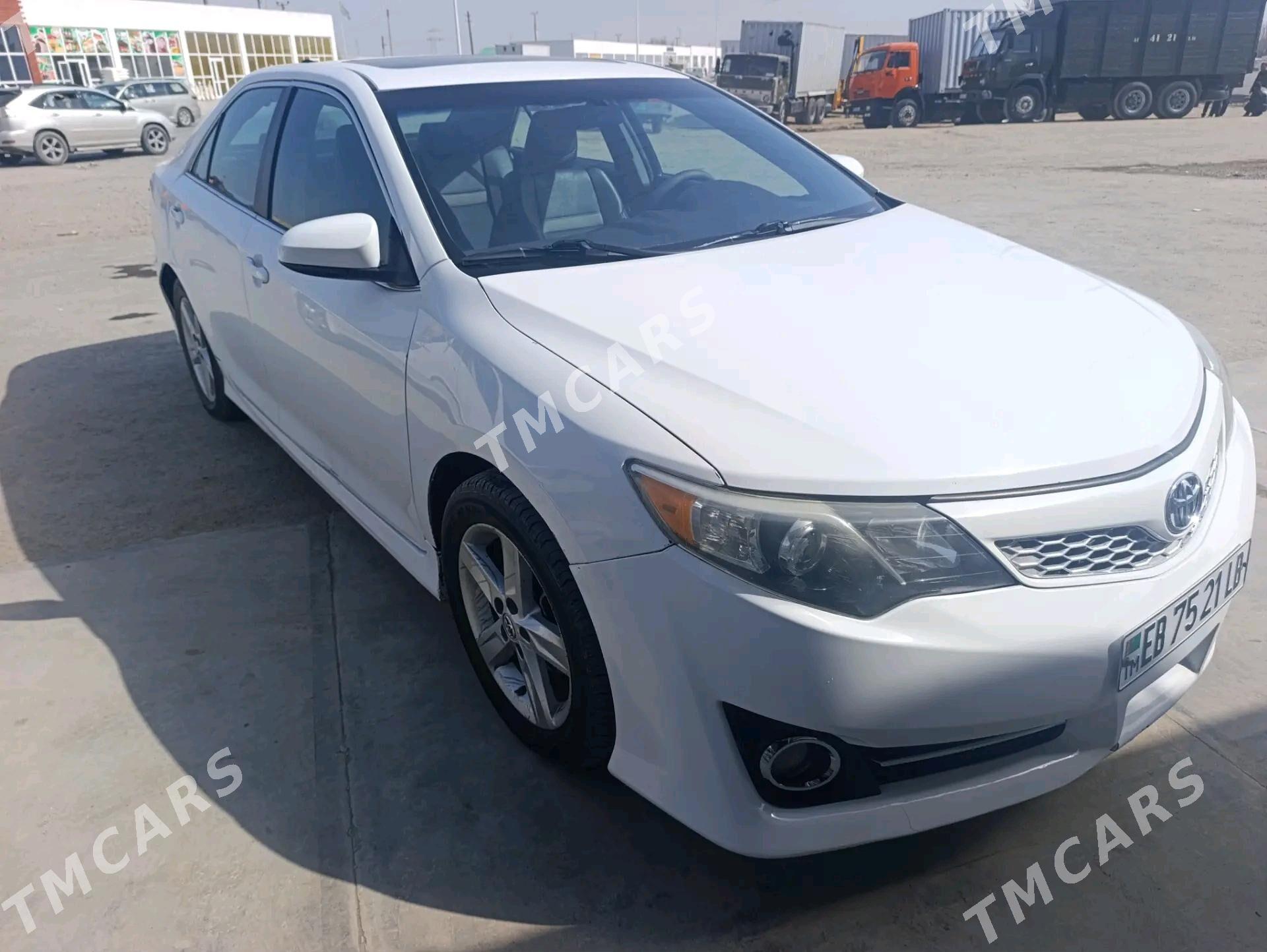 Toyota Camry 2014 - 200 000 TMT - Türkmenabat - img 2