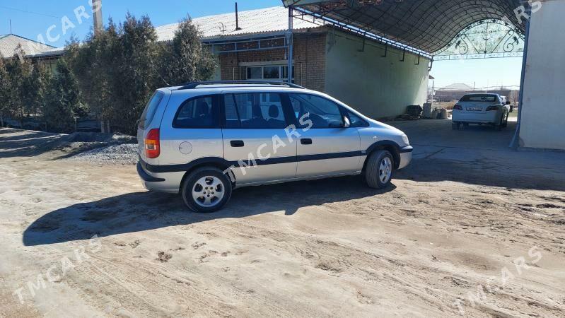 Opel Zafira 2001 - 85 000 TMT - Гурбансолтан Едже - img 2