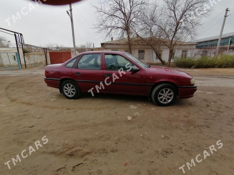 Opel Vectra 1994 - 35 000 TMT - Mary - img 2