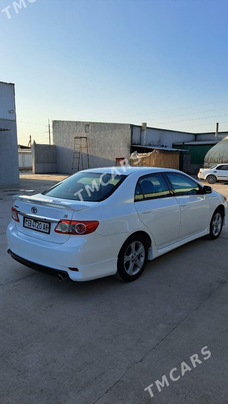 Toyota Corolla 2011 - 148 000 TMT - Теджен - img 4