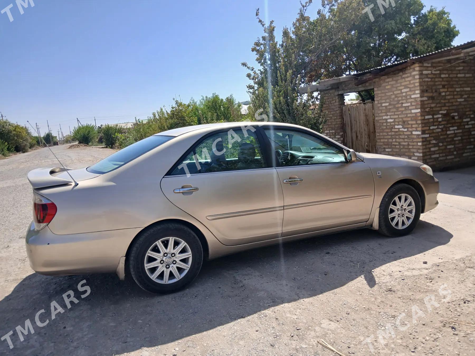 Toyota Camry 2002 - 150 000 TMT - Дянев - img 6