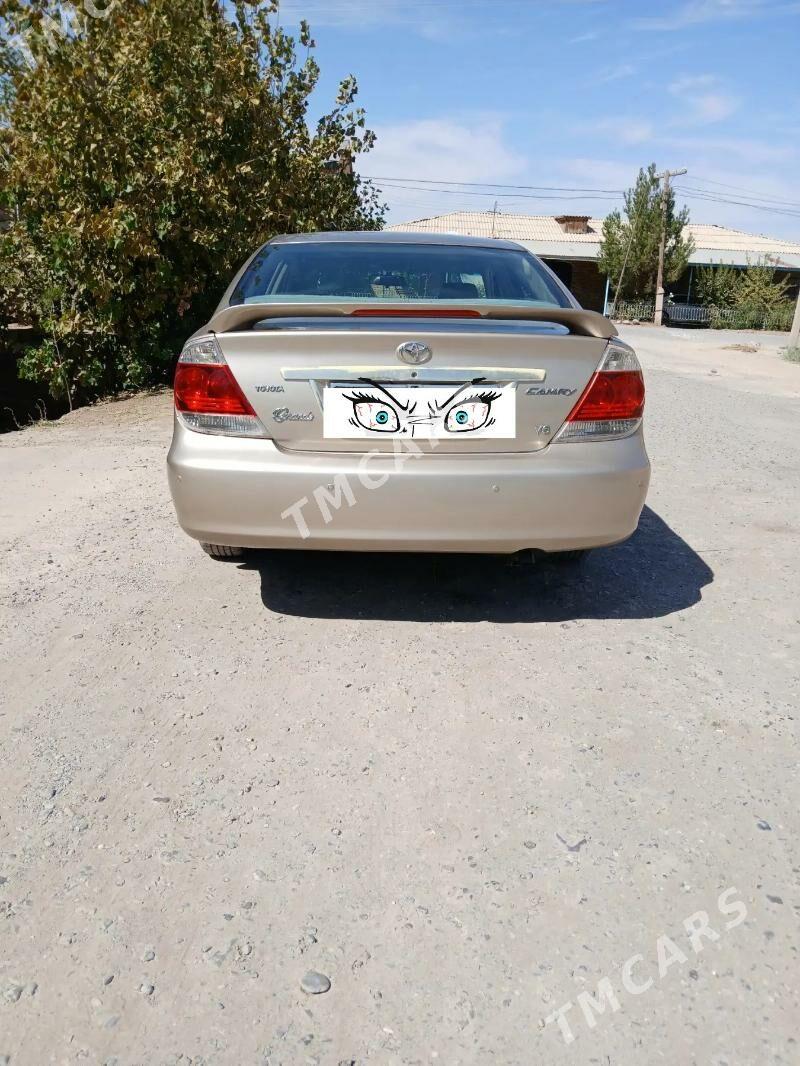 Toyota Camry 2002 - 150 000 TMT - Дянев - img 3