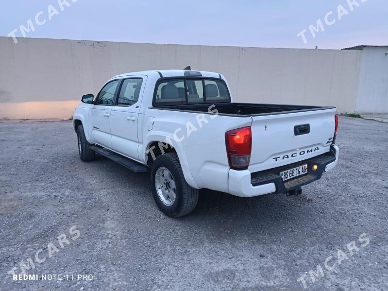 Toyota Tacoma 2019 - 315 000 TMT - Ашхабад - img 7