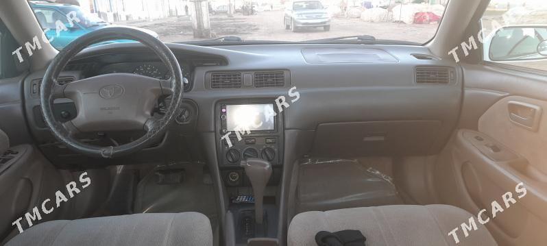 Toyota Camry 2001 - 135 000 TMT - Гурбансолтан Едже - img 7