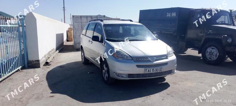 Toyota Sienna 2004 - 160 000 TMT - Дашогуз - img 2